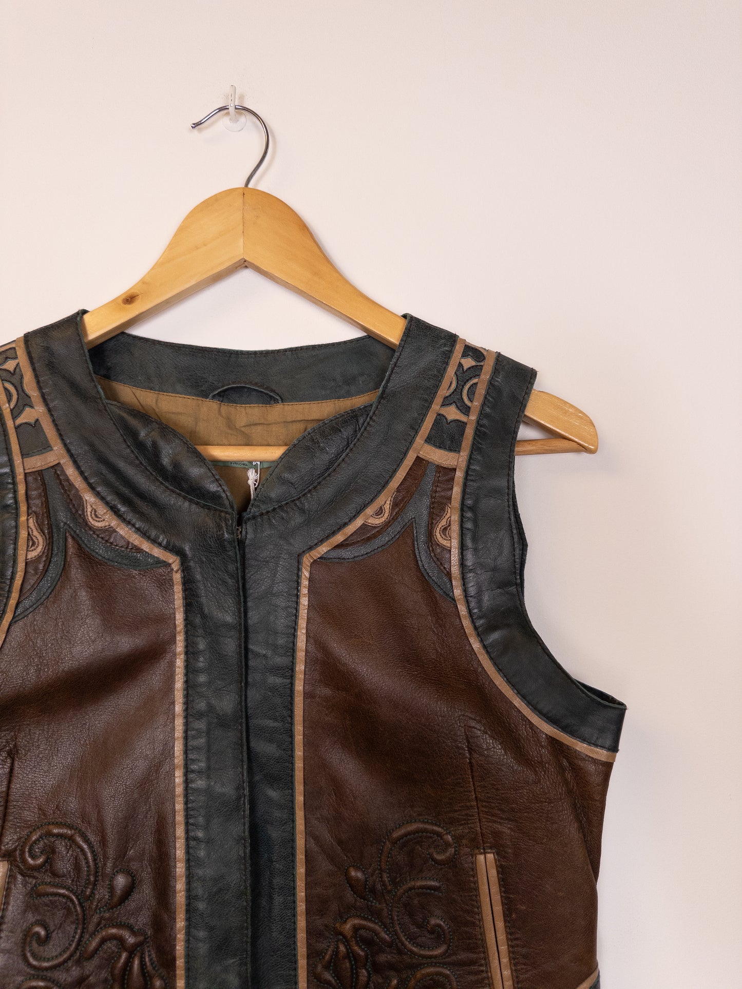 Chaleco de piel (36-38)