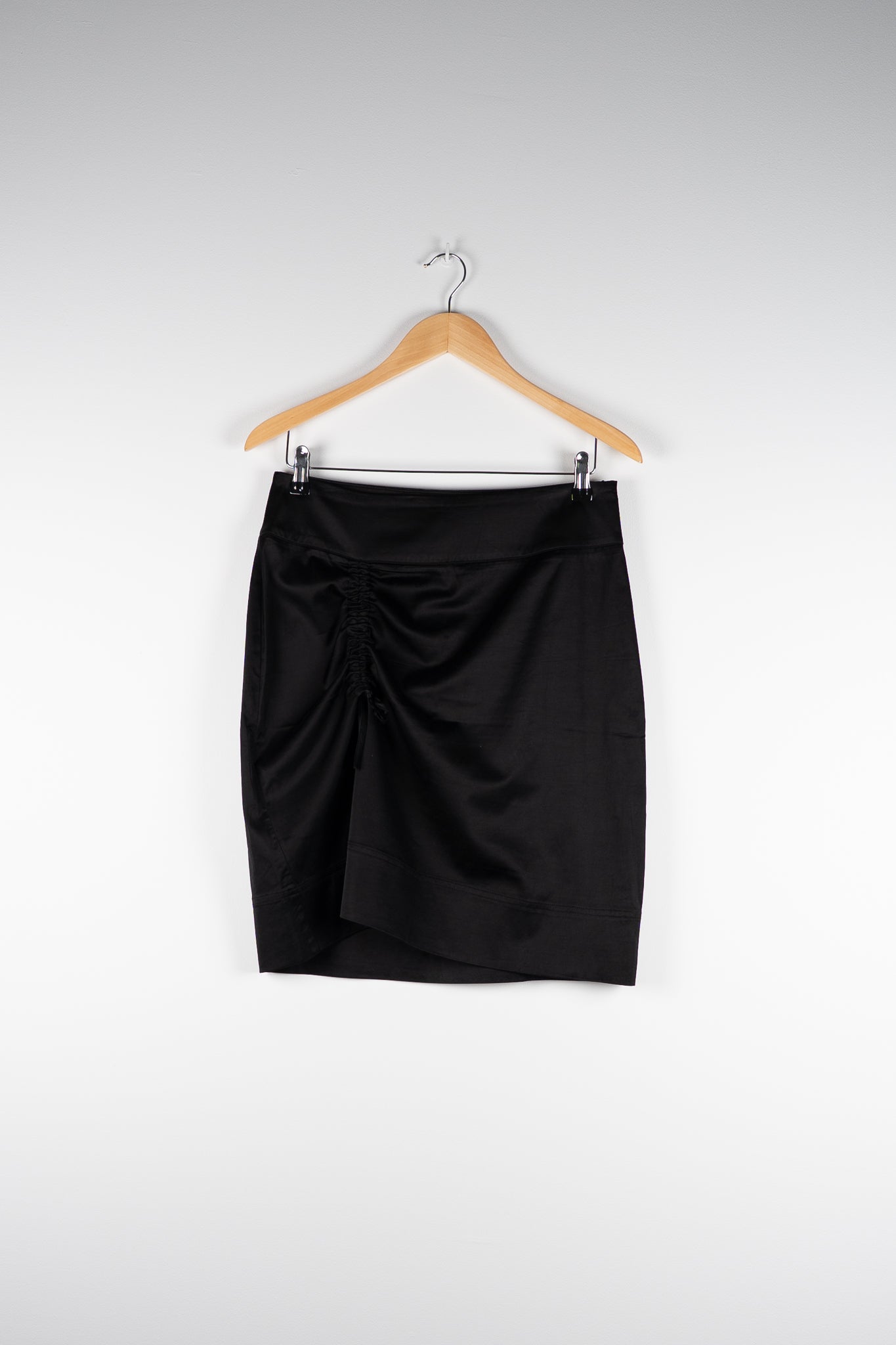 Sarah Pacini skirt (38-40)