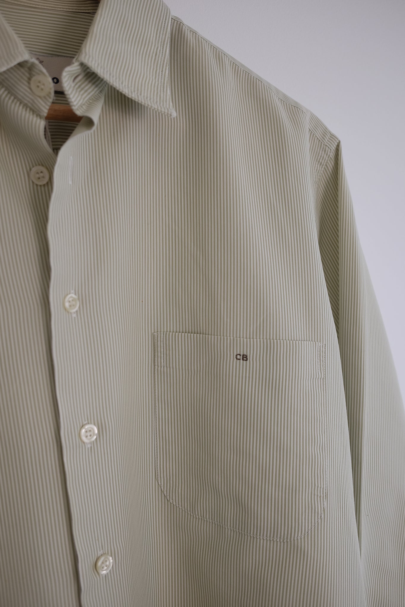 Classic shirt (36-40)