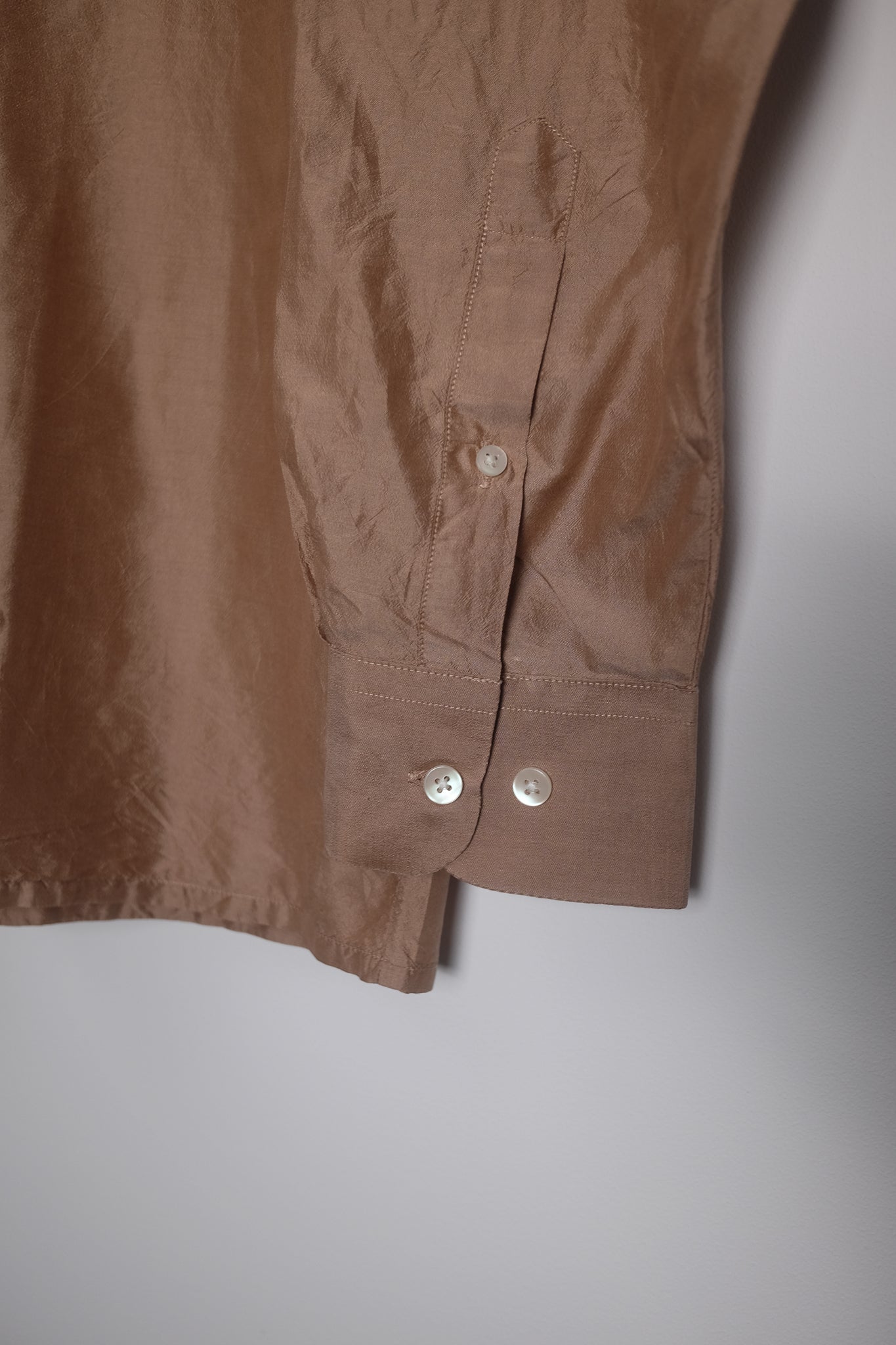 Silk shirt (38-42)