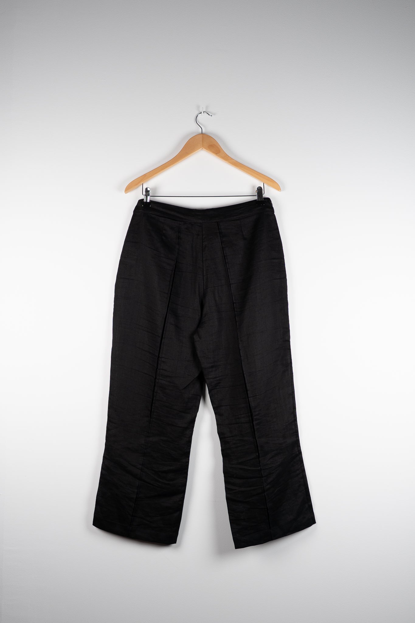 Light trousers (38-40)