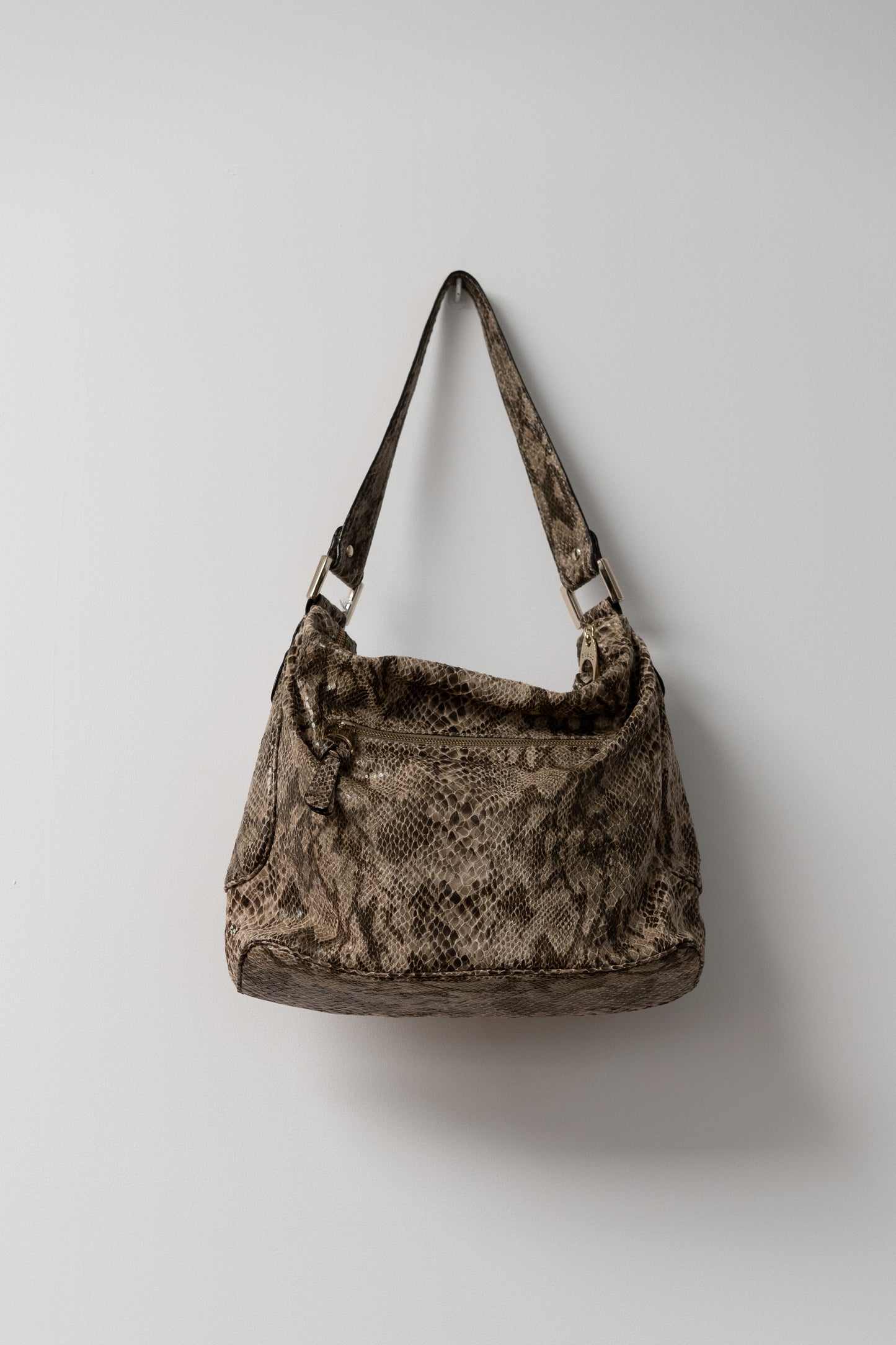 Guess bag