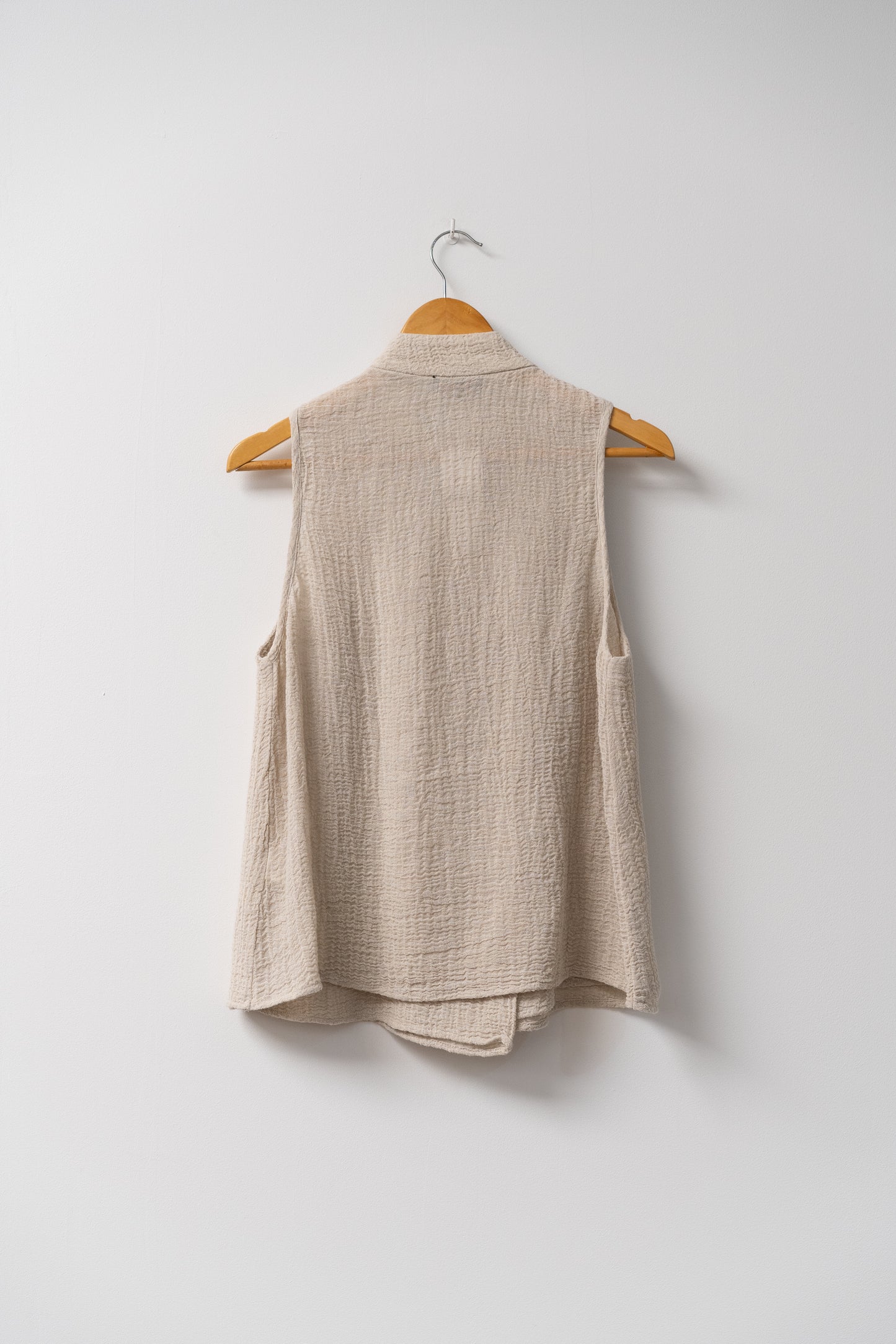 Sleeveless top (40-42)