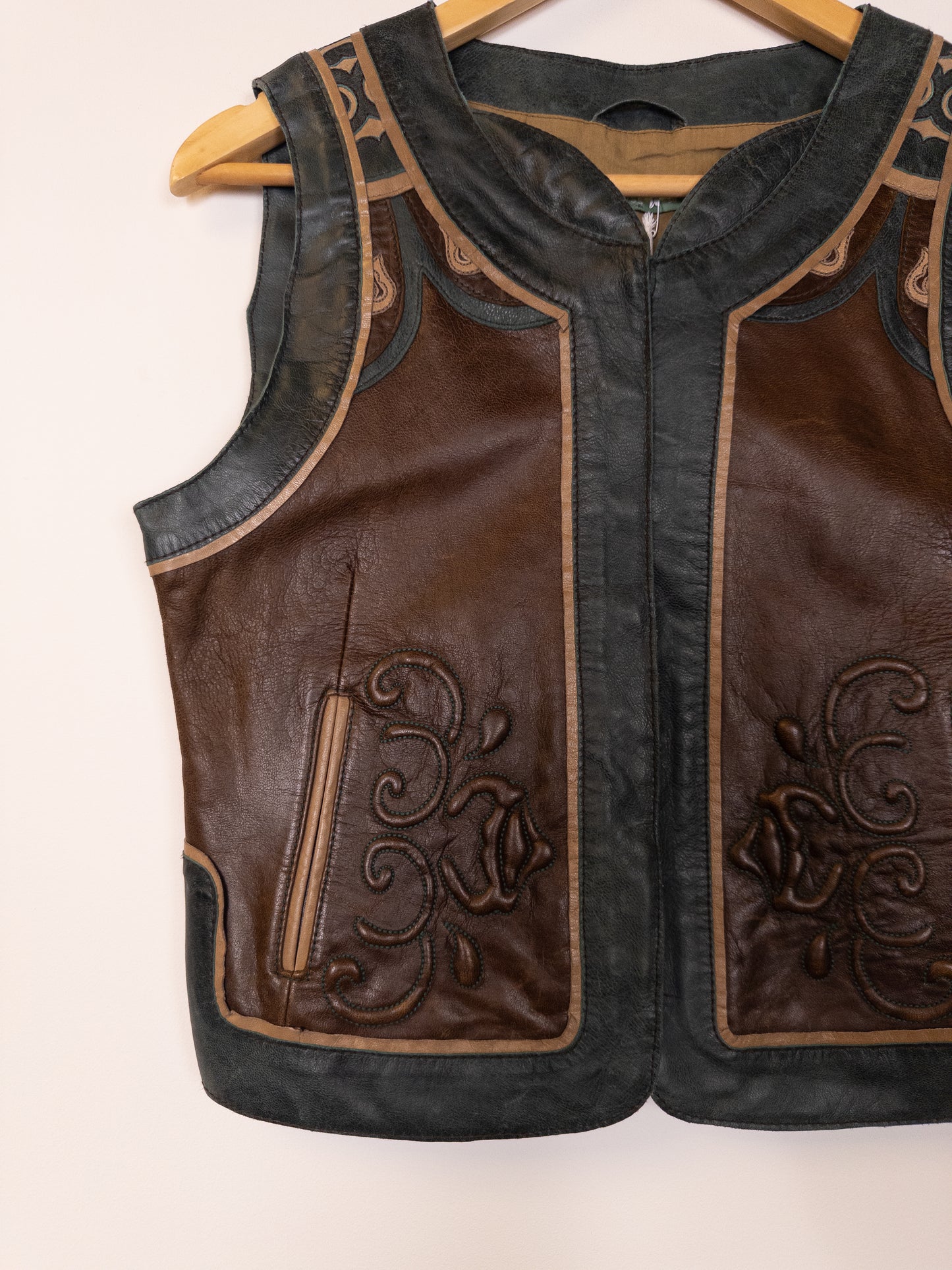 Chaleco de piel (36-38)